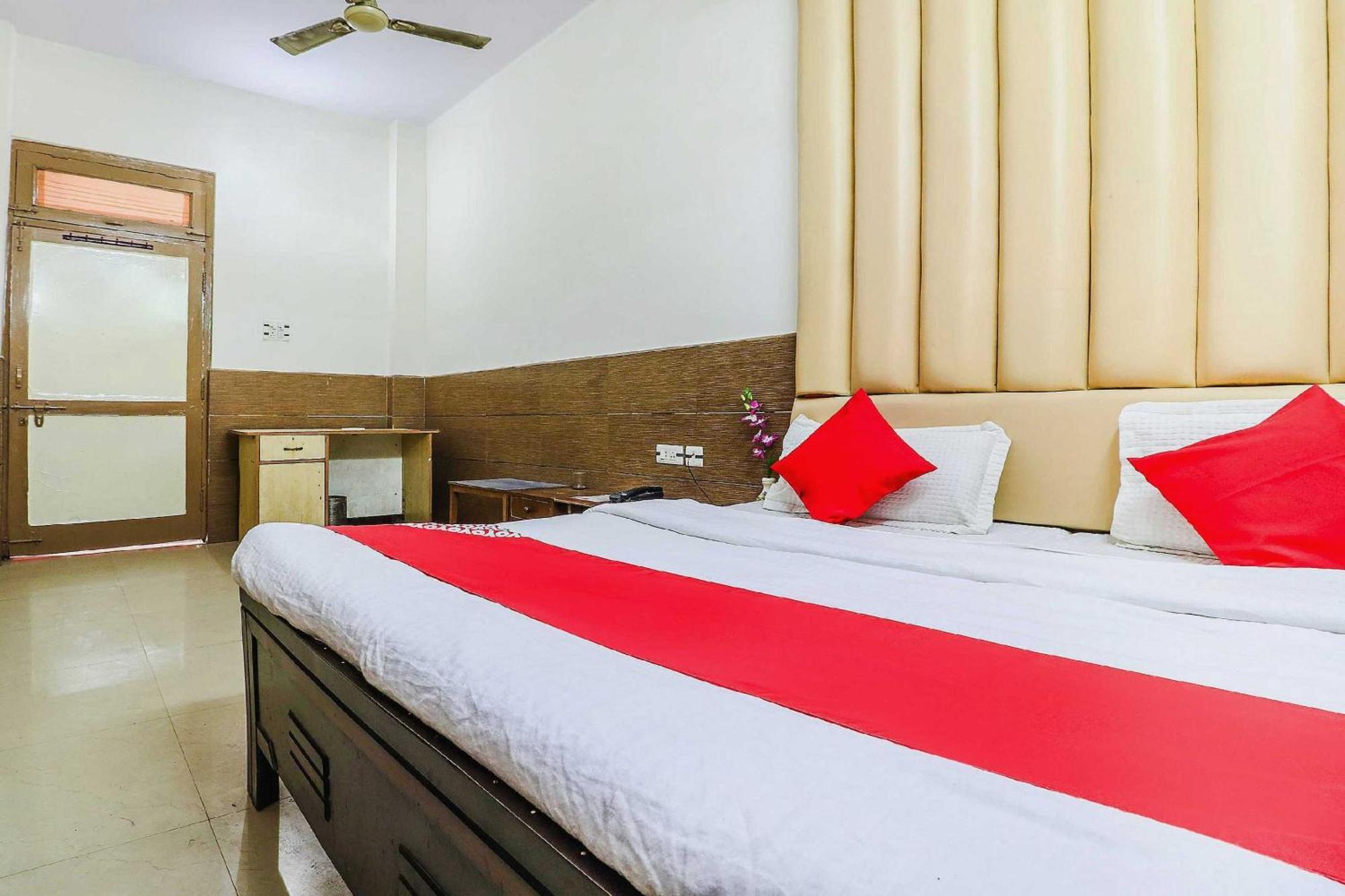 Super Hotel O Prem Chunaria Moradabad Exterior photo