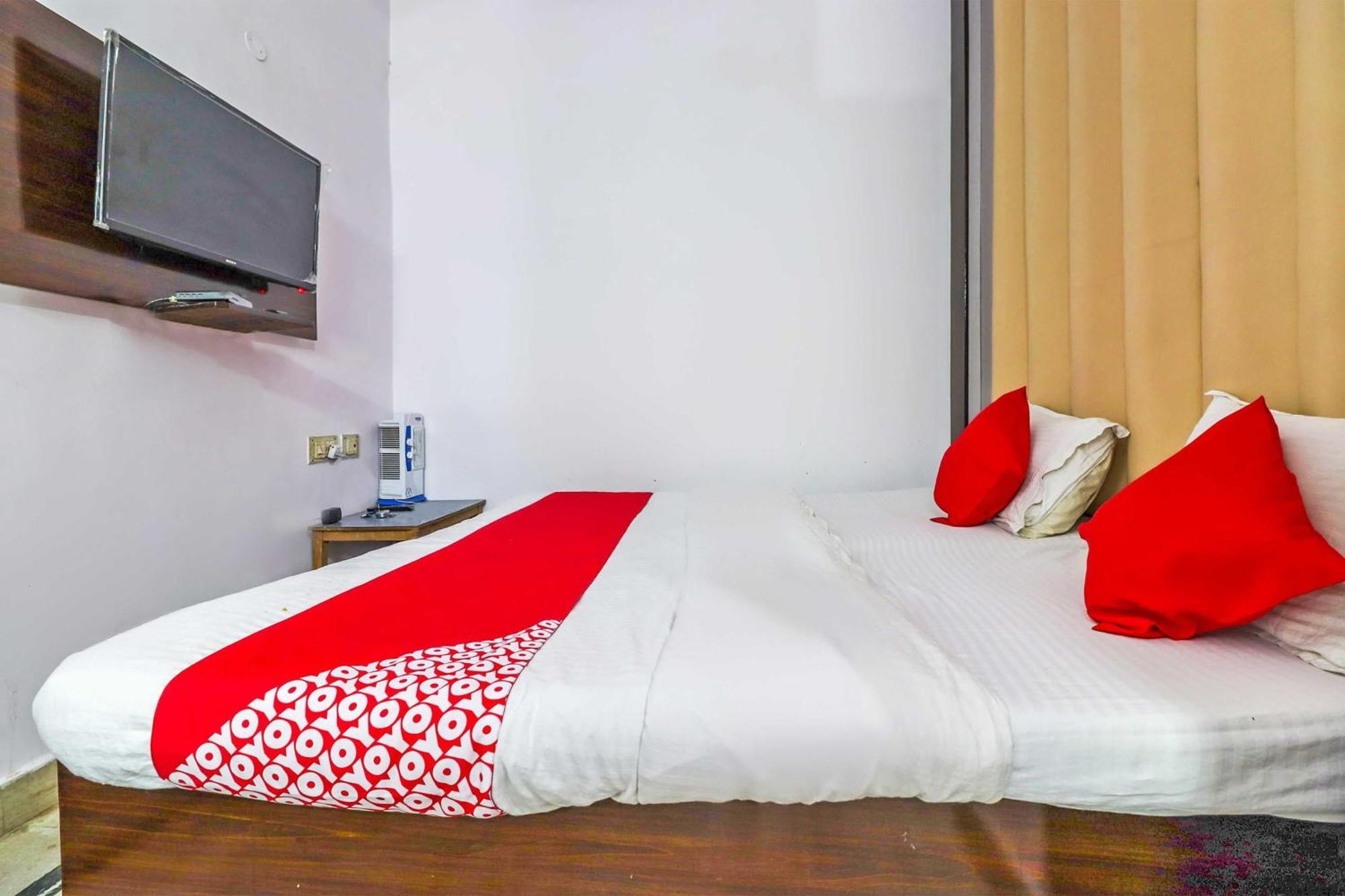 Super Hotel O Prem Chunaria Moradabad Exterior photo